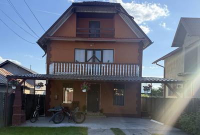 Casă cu 4 camere în Bucov - 3