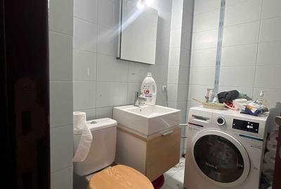 Apartament cu 3 camere decomandat în 1 Mai - 2
