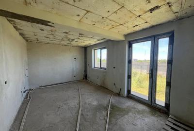 Casă cu 4 camere cu Teren 500 Mp în Ghercești - 5