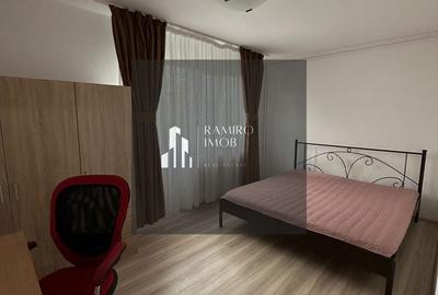 Apartament cu 3 camere semidecomandat în Alexandru Obregia