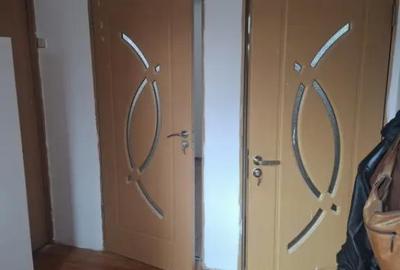 Casă cu 5 camere cu Teren 132 Mp în Central