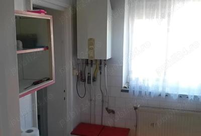 Ap 3 Cam Maratei zona buna 65mp etaj 3 circular centrala termopan termoizolat vedere mixta Ap 3 Cam Maratei zona buna 65mp etaj 3 circular centrala termopan termoizolat vedere mixta - 2