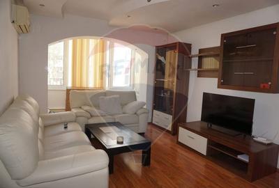 Apartament cu 3 camere semidecomandat, mobilat în Ultracentral - 1
