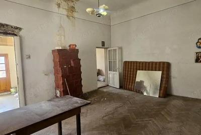 Casă cu 2 camere cu Teren 94 Mp în Gării - 8