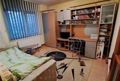 2 camere decomandat, Girocului, etaj 2 CENTRALA GAZ - 13