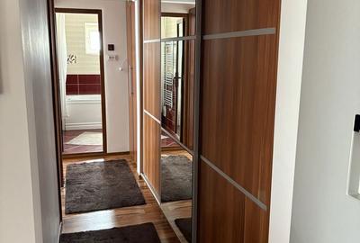 Apartament cu 3 camere decomandat în Central - 2