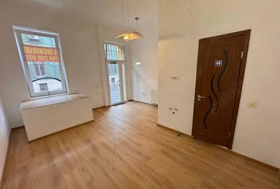 Spațiu comercial, de 23 mp, în Ultracentral - 6