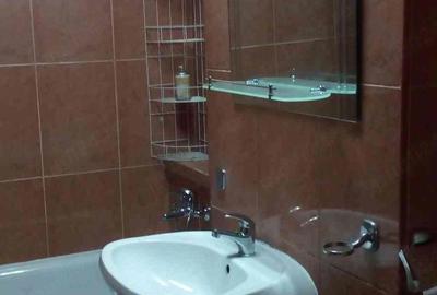 Apartament cu 2 camere semidecomandat în Astra - 1