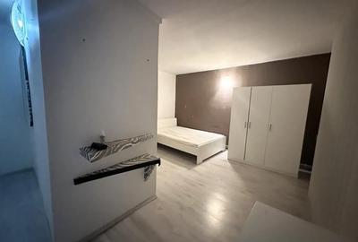 Casă cu 1 camere în Central - 2