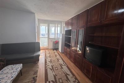 Inchiriere garsoniera modesta | Piata Iancului - Avrig | mobilata si utilata | - 2