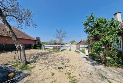 Casă cu 3 camere cu Teren 933 Mp în Sălard - 16