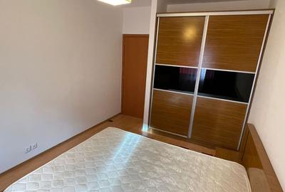 De închiriat: apartament 2 camere - Ten Blocks - Păcii - metrou - 5