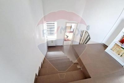 CHIRIE - Casa 4 camere , curte , zona LPS - 7