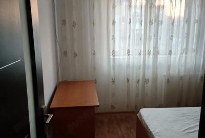 Apartament cu 2 camere decomandat în Drumul Taberei