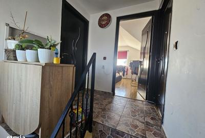 Casă cu 4 camere în Șimnicu de Sus - 8
