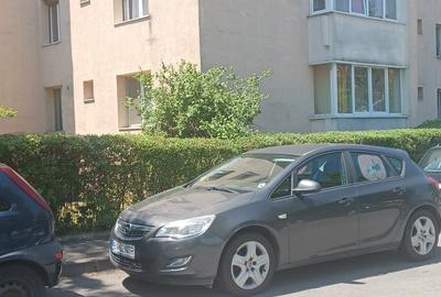 Apartament cu 2 camere circular, mobilat în Astra