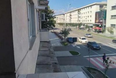 Apartament cu 2 camere semidecomandat în Central - 3