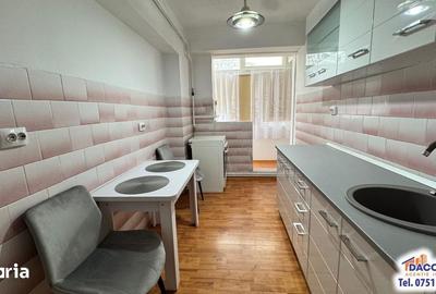 Apartament cu 2 camere decomandat în Mazepa 1