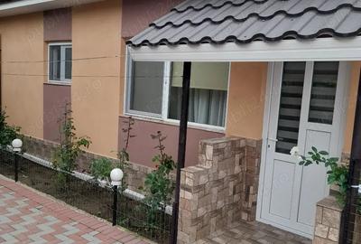 Casă cu Teren 800 Mp în Milești - 1