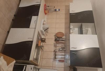 Casă cu 5 camere în Roșu - 1