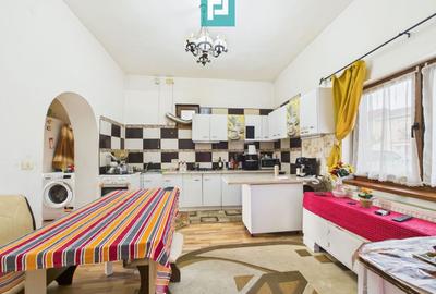 Casă individuală cu 6 camere cu Teren 249 Mp în Pârneava - 1