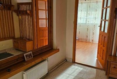 Apartament cu 3 camere decomandat, mobilat în Central - 8