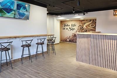 Inchiriez spatiu amenajat cafenea