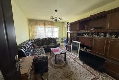 Apartament 2 camere Craiovita Noua