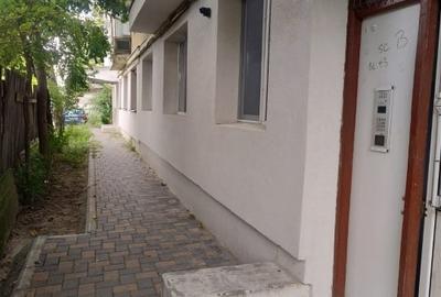 Apartament 2 camere, etaj 2/4, zona Garii - 8