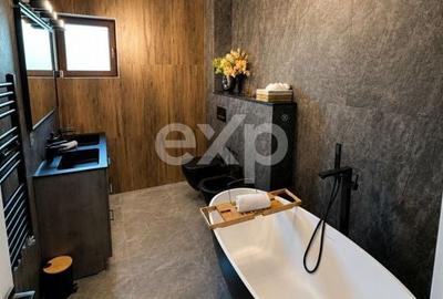 Casă cu 10 camere cu Teren 800 Mp în Priboieni - 3