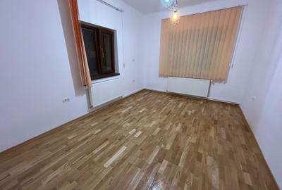 Casă cu 3 camere decomandat cu Teren 430 Mp în Griviței - 5