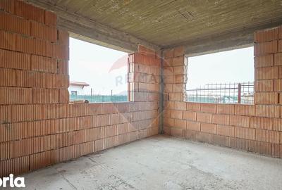 Casă cu 6 camere cu Teren 500 Mp în Feldioara - 13
