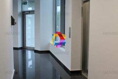 Showroom/birouri de închiriat Brasov- 60 mp cu ( utilități incluse in pret ) - 3