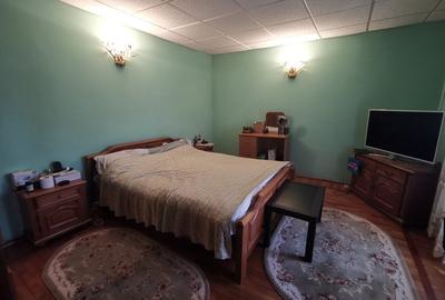 Casa cu etaj zona Manastirii Popauti - 11
