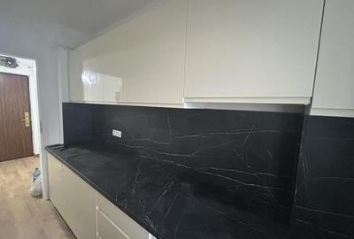 3 camere renovat- Obor- 70mp- bloc reabilitat - 12