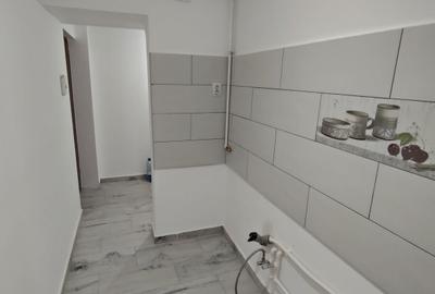 Apartament cu 2 camere nedecomandat în Micro 15 - 8