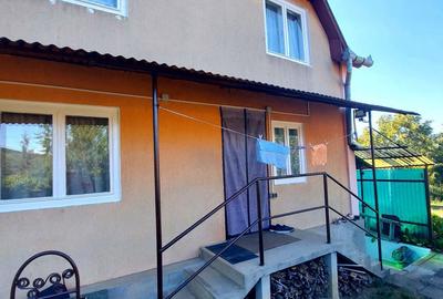 Casă cu 3 camere în Ivănești - 6