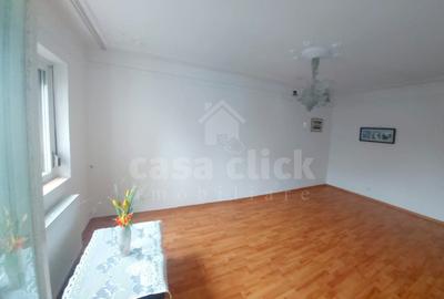 Apartament cu 2 camere decomandat, mobilat în Micro 21 - 2