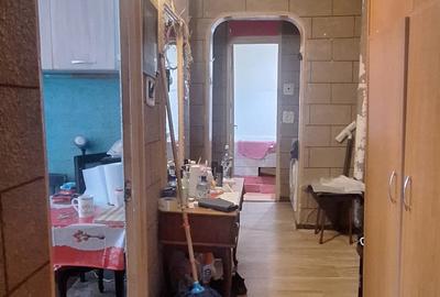 SUPEROCAZIE ! POARTA 6 APARTAMENT 2 CAMERE DECOMANDATE 2 BALCOANE 62 MP. 75.00 E - 11