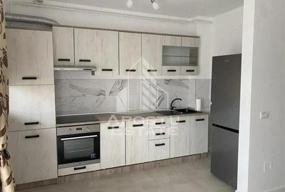 Apartament de inchiriat cu 2 camere, loc de parcare,bloc nou