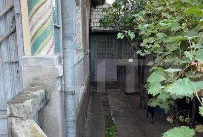 Casa batraneasca, locuibila, Podari, teren 1050 mp - 5