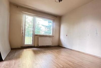 Apartament 3 camere, decomandat - zona Calea Bucuresti - 1