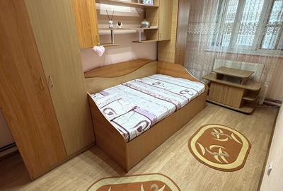 400 Euro/luna, Inchiriere apartament cu 3 camere, Micro20 - 4