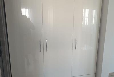 Apartament 2 camere et 4 - 3