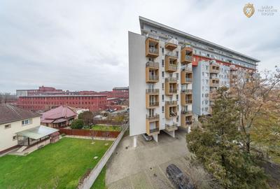 Garsonieră decomandată, mobilată în Central