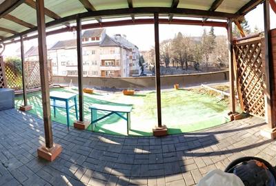 Vand apartament 4 camere in Centru, cu terasa (bloc GAMA) - 2