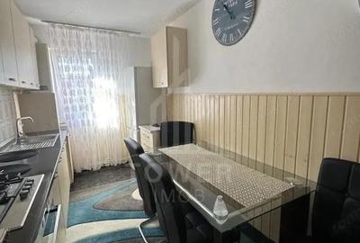 Apartament cu 3 camere semidecomandat în Central - 7