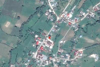 Spa?iu comercial de 425 mp si teren de 734 mp - 2