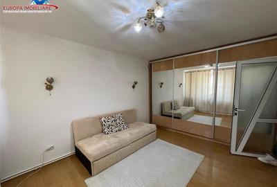 Apartament cu 2 camere de zona 1848 Tulcea - 8