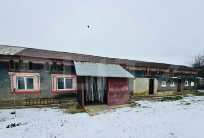 Casă cu 3 camere cu Teren 1948 Mp în Central - 3